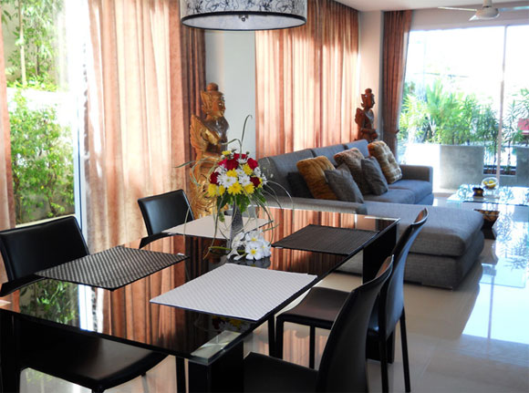 Baan Karonview Phuket Resort 