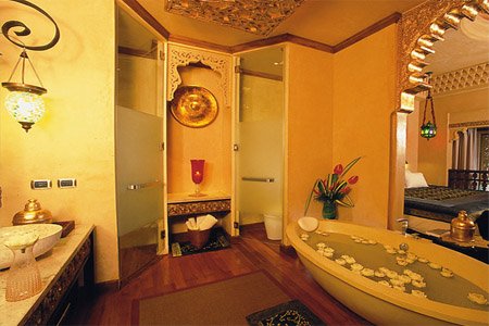 Отель The Baray Villa
