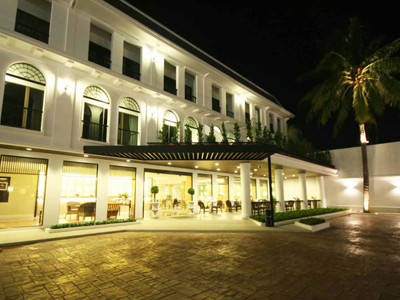 Отель Sawaddi Patong Resort