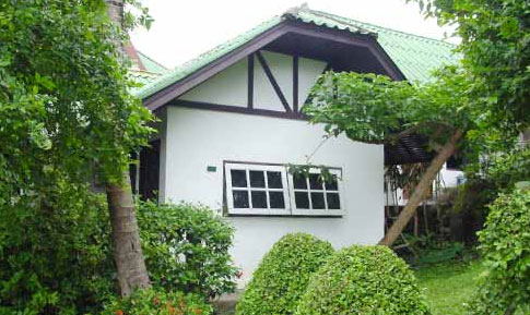 Cool Breeze Bungalow