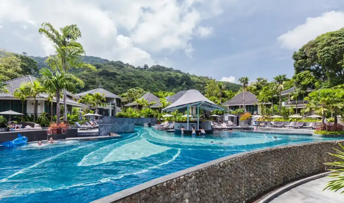 Mandarava Resort - отели на пляже Карон