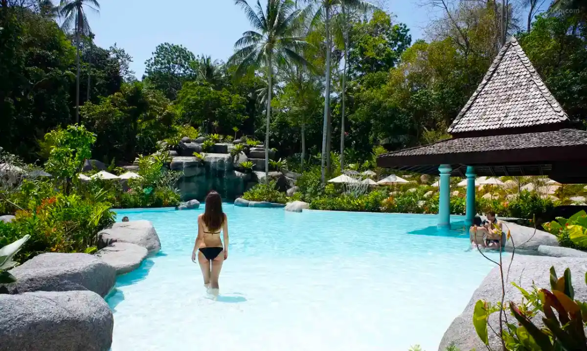 отель Marina Phuket на Кароне